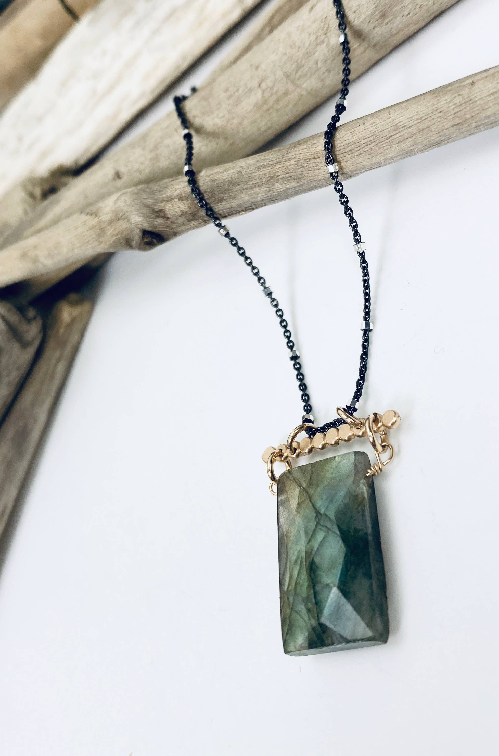Laura J Designs - Wholesale Pendant/Charm Necklace - Labradorite Rectangle Necklace1
