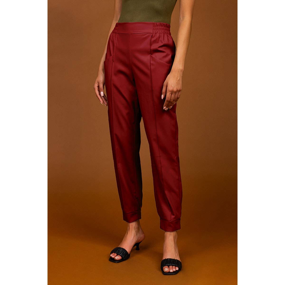 Naked Zebra - Vendita all'ingrosso Pantalone - Donna - Pantaloni da jogging in pelle vegana con elastico in vita7