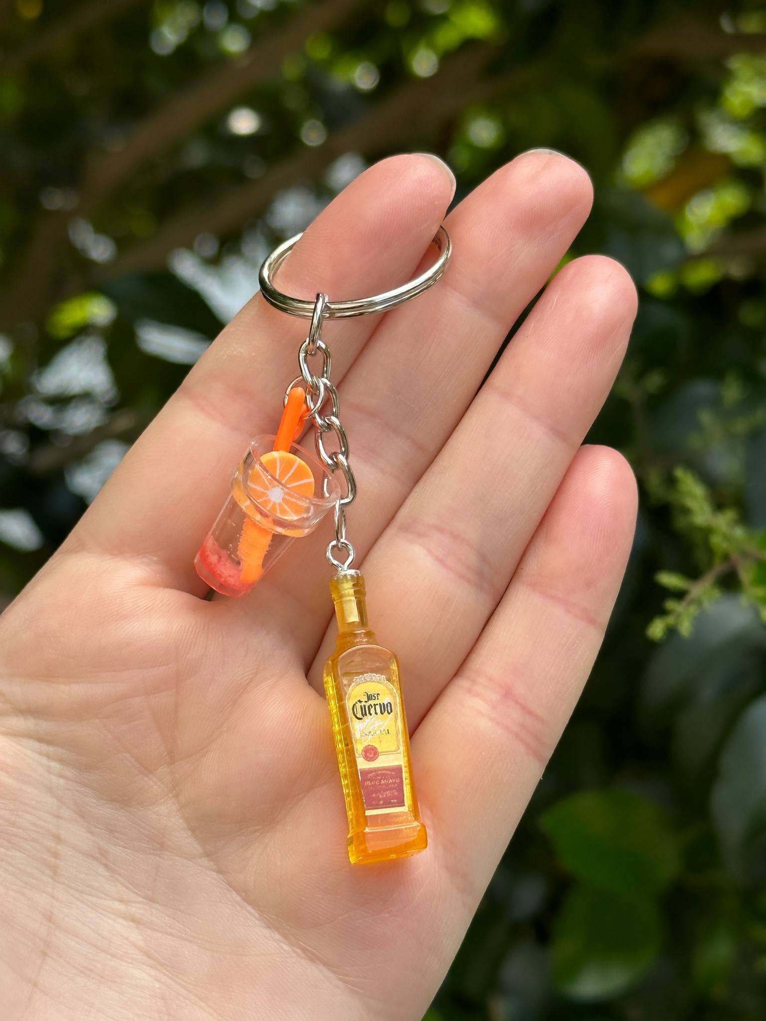 Arcfo Jewelry - Wholesale Keychain - Unisex - J. Cuervo Tequila Charm Keychain with Cocktail Cup – Fun 1