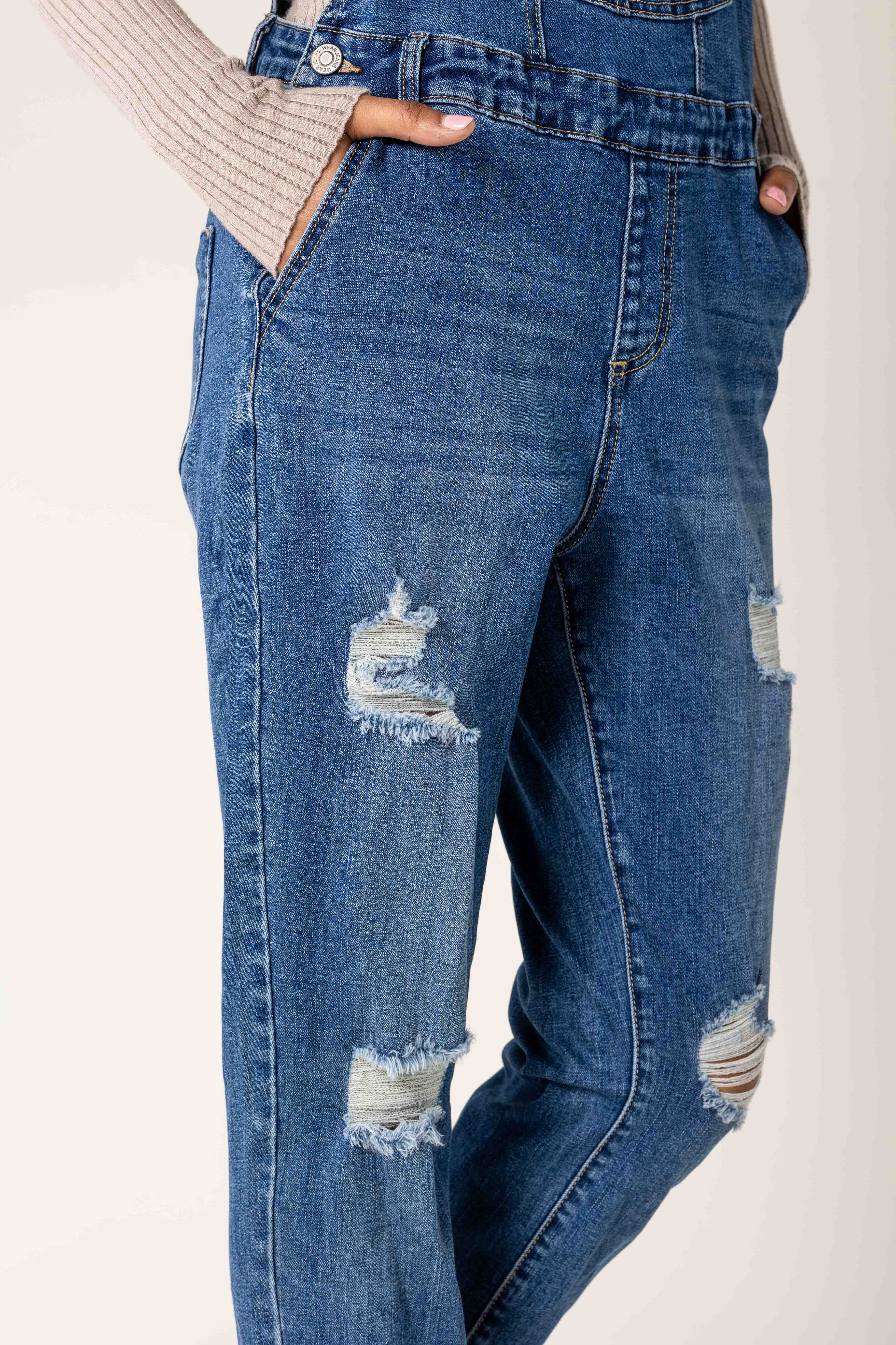 Nina Carter - Wholesale Overalls - Women's - Destroy denim overalls in wide stretch boyfriend jeans S53517