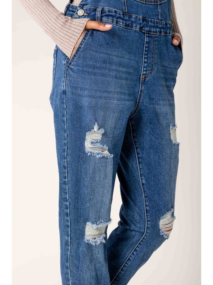 Nina Carter - Wholesale Overalls - Women's - Destroy denim overalls in wide stretch boyfriend jeans S53517