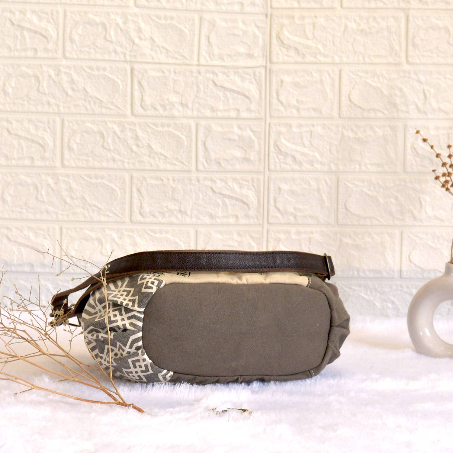 Hopofly Bags - Wholesale Crossbody bag – Women's - Palet Crossbody4