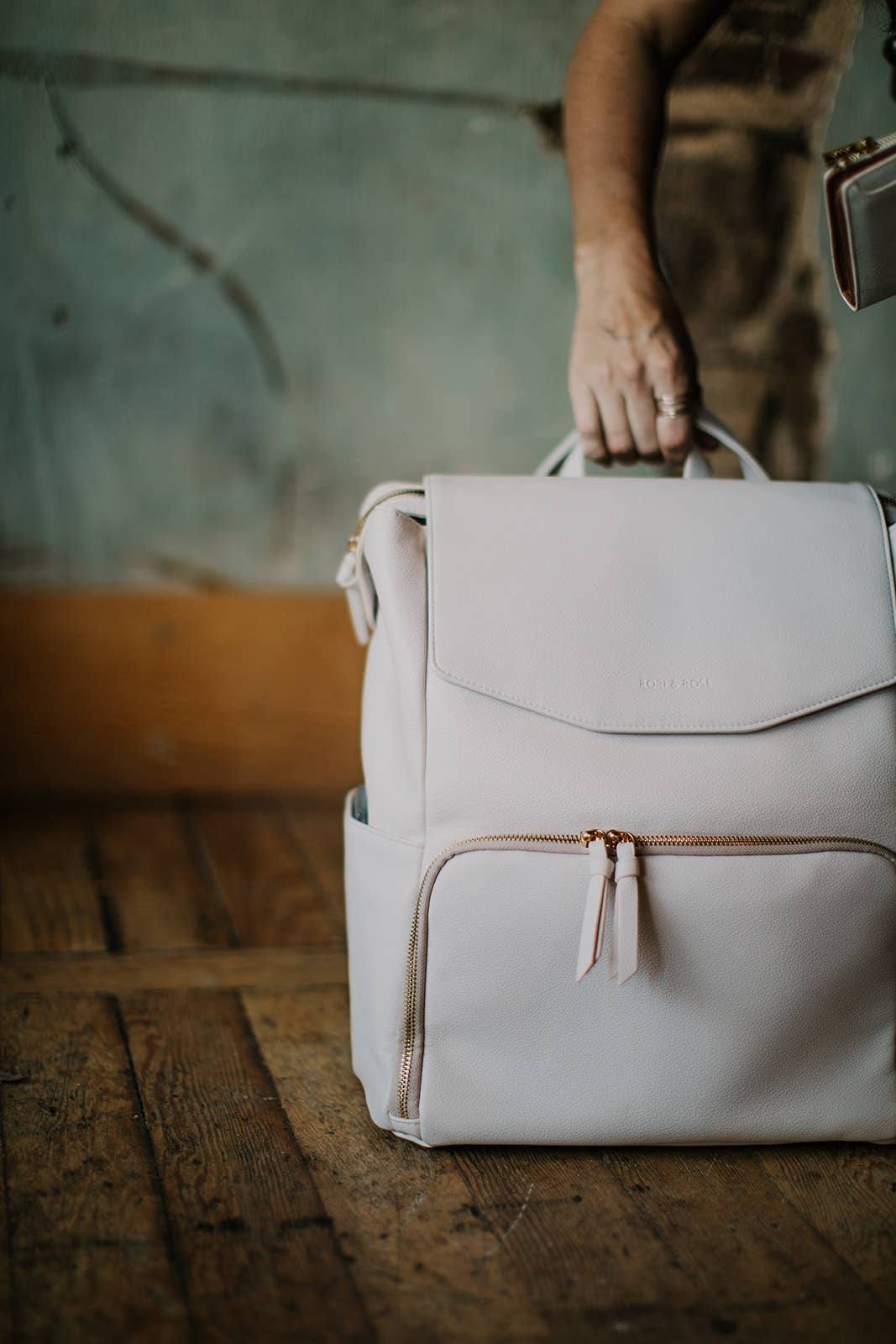 Rori & Rose – bolsa para fraldas - Bebé por atacado – Mochila para Mãe com Alça de Ombro e Cinto para Mala, Bolsa Impermeável Úmida e Seca4