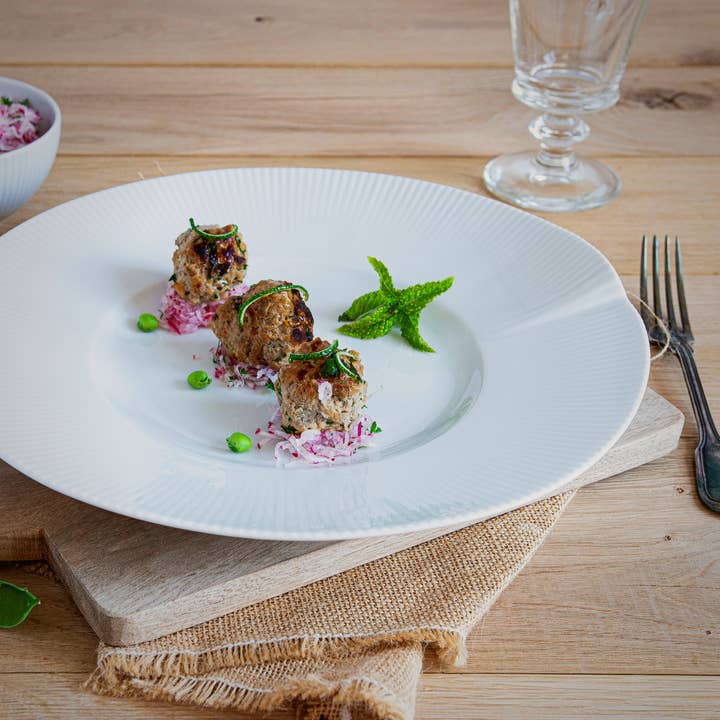 Canopee Large Rimmed Plate, Set of 4 for wholesale by PILLIVUYT