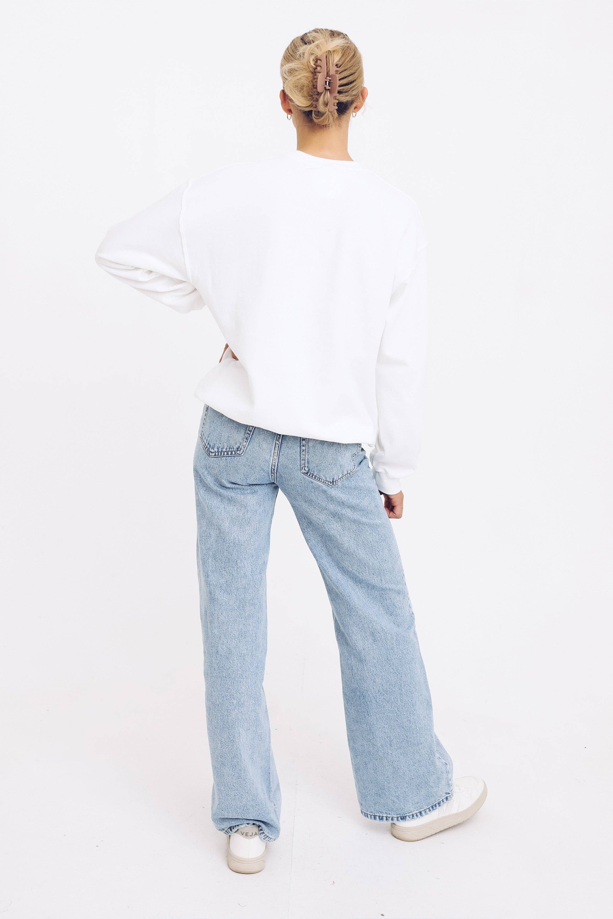 Limpet Store - Wholesale Graphic Sweatshirt - Women's - The Hot Chocolate Oversized Sweatshirt4