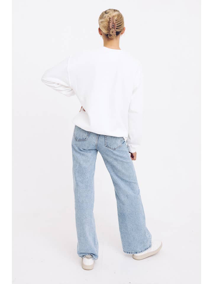 Limpet Store - Wholesale Graphic Sweatshirt - Women's - The Hot Chocolate Oversized Sweatshirt4