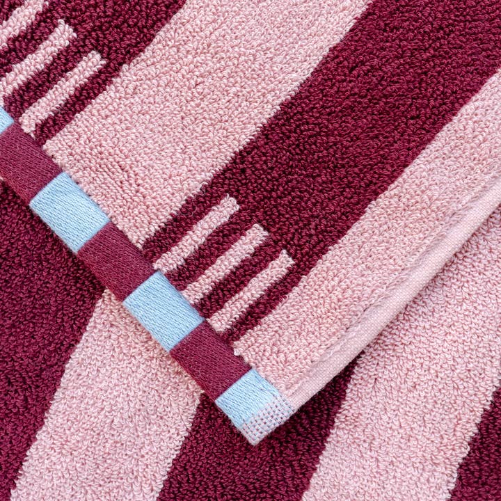 TBCo - Wholesale Bath Towel - Cotton Towels in Pink Stripe