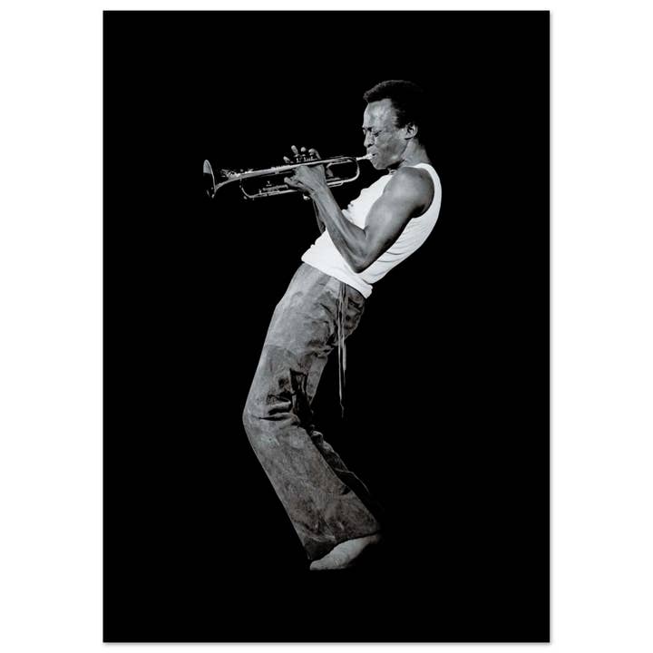 Art-O-Rama Shop - Wholesale Poster - Miles Davis Playing his Trumpet Artwork Poster
