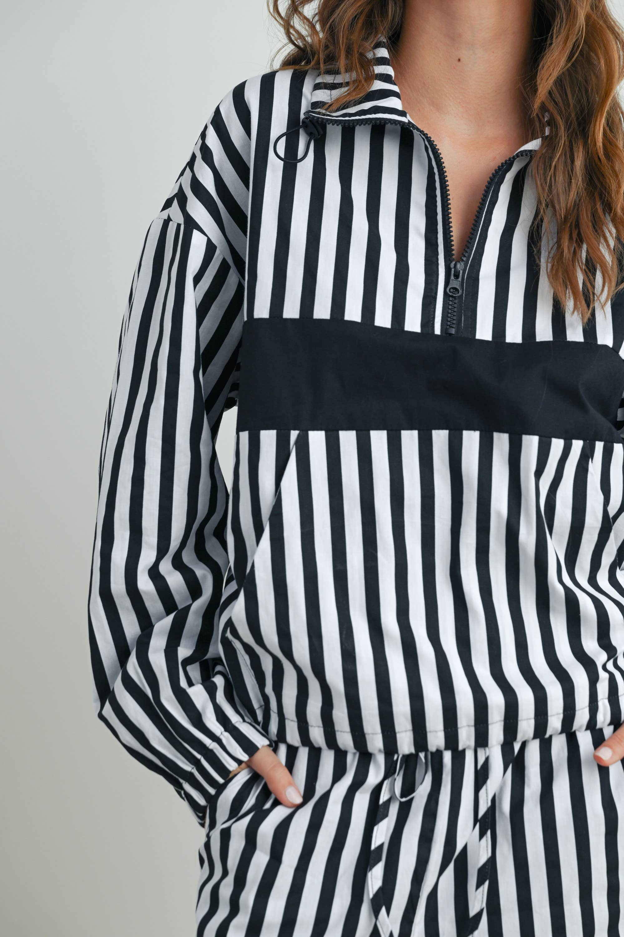 BUTTERMELON - Wholesale Sweatshirt - Women's - Drawstring Turtleneck Jacket - BMT753325