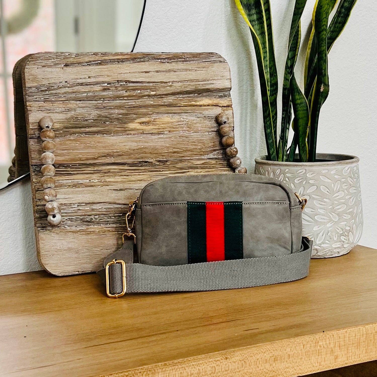 Threaded Pear - Wholesale Crossbody Bag - Women's - Ava Crossbody2