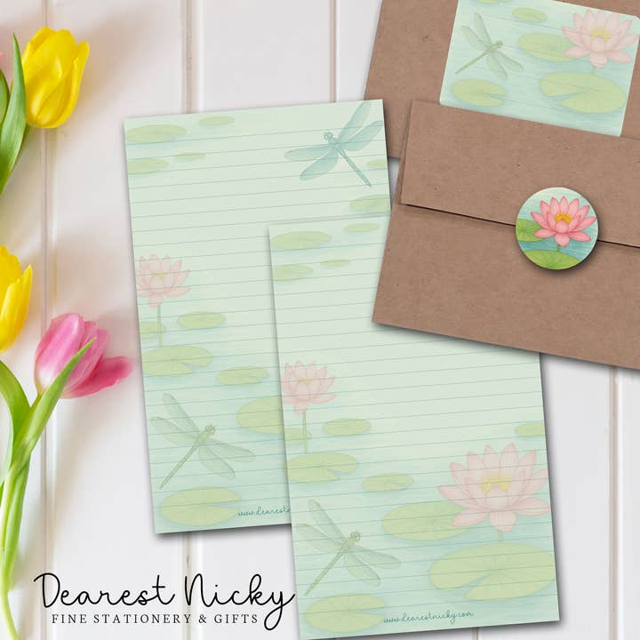 Ensemble de papeterie "Étang des libellules" pour la vente par Dearest Nicky
