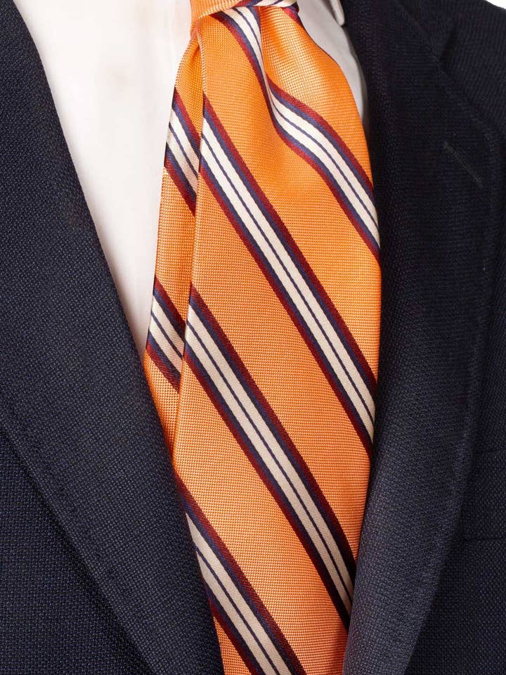 Gravata Regimental de Seda Cor Salmão Risca Bordeaux Azul Marinho Branco 6507 por atacado de Graffeo Cravatte