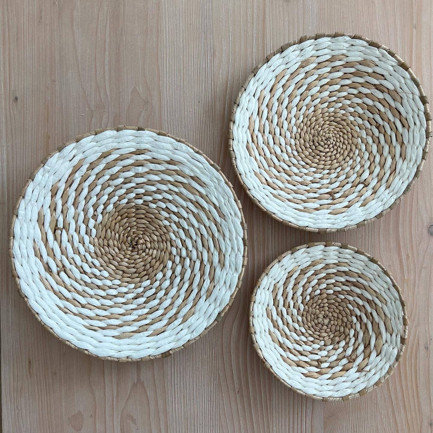 Delmar Decor - Wholesale Wall Accent - Woven wall basket decor- 3 sizes4