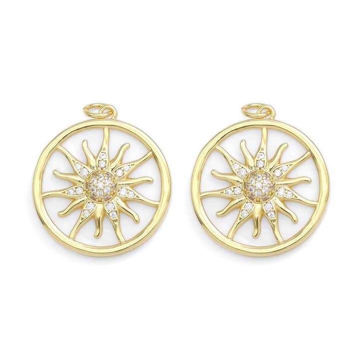 BestBeads&Beyond - Vendita all'ingrosso Ciondolo/pendente - Ciondolo a forma di girasole in madreperla dorata con zirconia cubica, Sku #Y9040