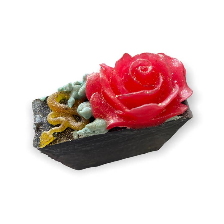 Savon Black Mamba pour la vente par Crafted Mayhem