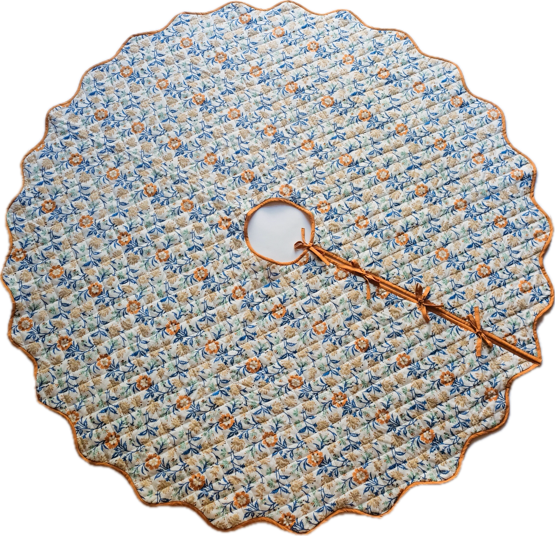 Soil to Studio - Wholesale Tree Skirt - Shama - Hand Block-printed Quilted Christmas Tree Skirt (Yam)1