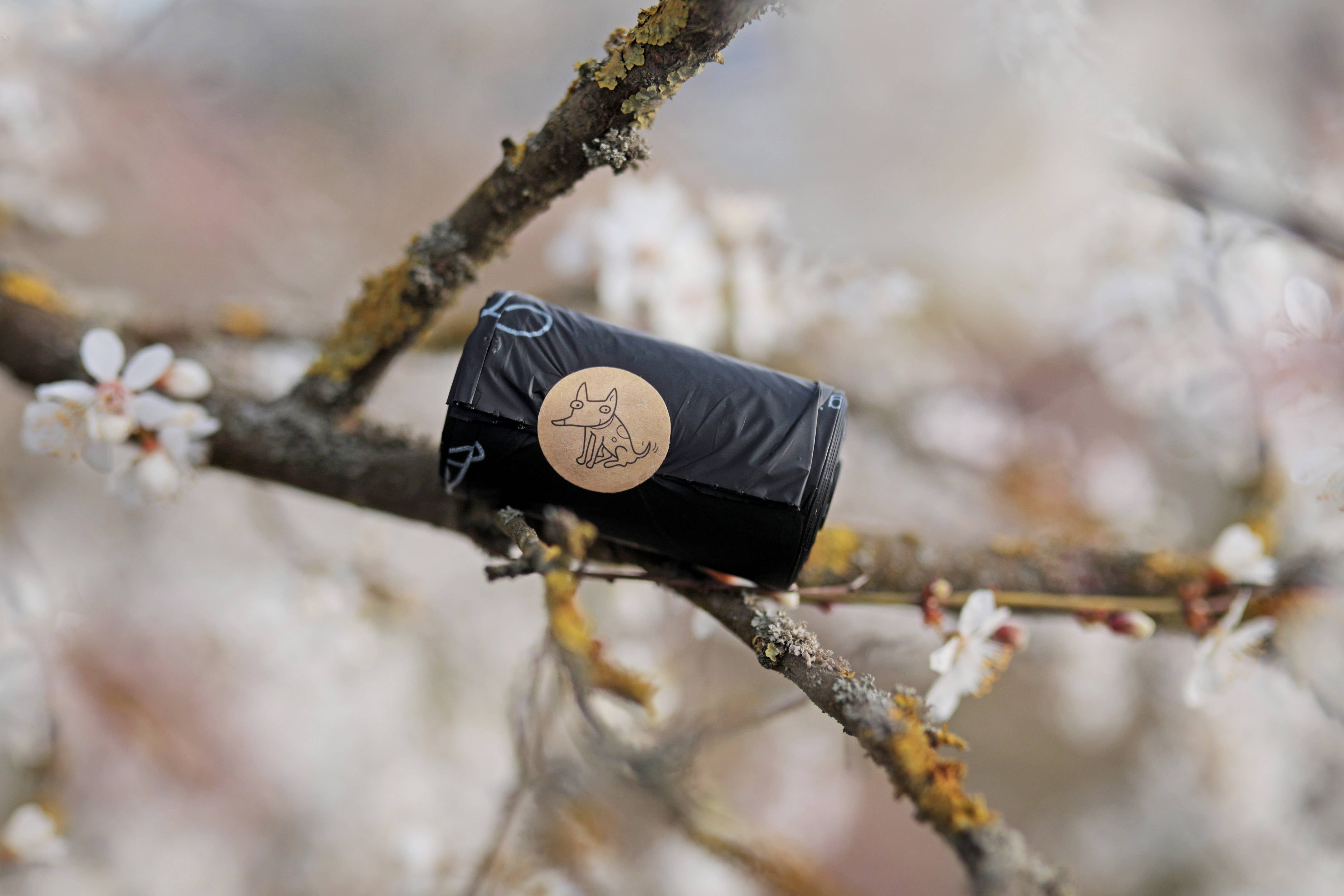 The Sustainable People - Wholesale Pet Poop Bag - Biodegradable Dog Poop Bags (200 loose rolls)15