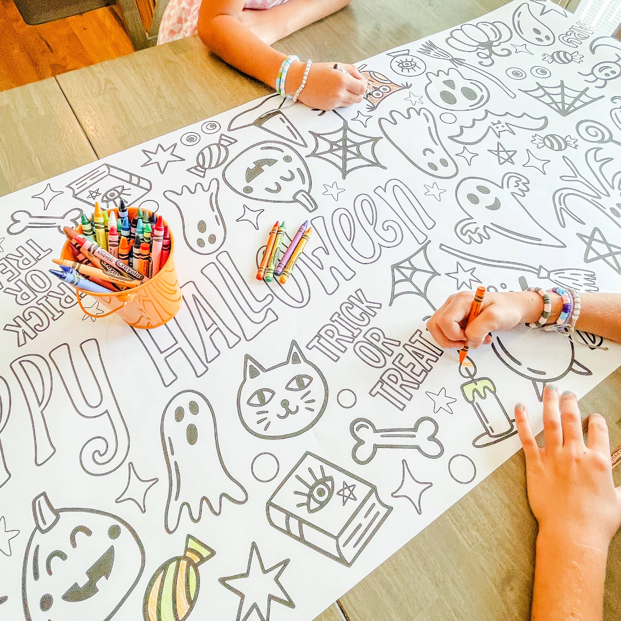Party in a pinch - Vente Nappe à colorier – enfant et bébé - chemin de table à colorier Halloween Spooky | Joyeux Halloween8