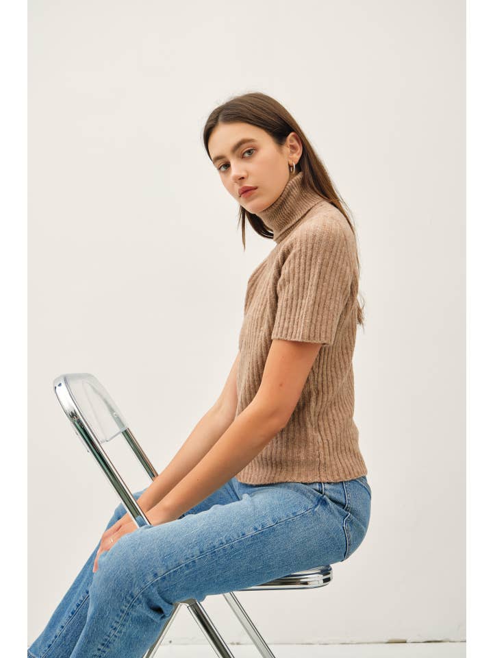 Be Cool - Wholesale Knit Sweater - Women's - RIBBED WOOL BLEND TURTLENECK SHORT SLEEVE SWEATER