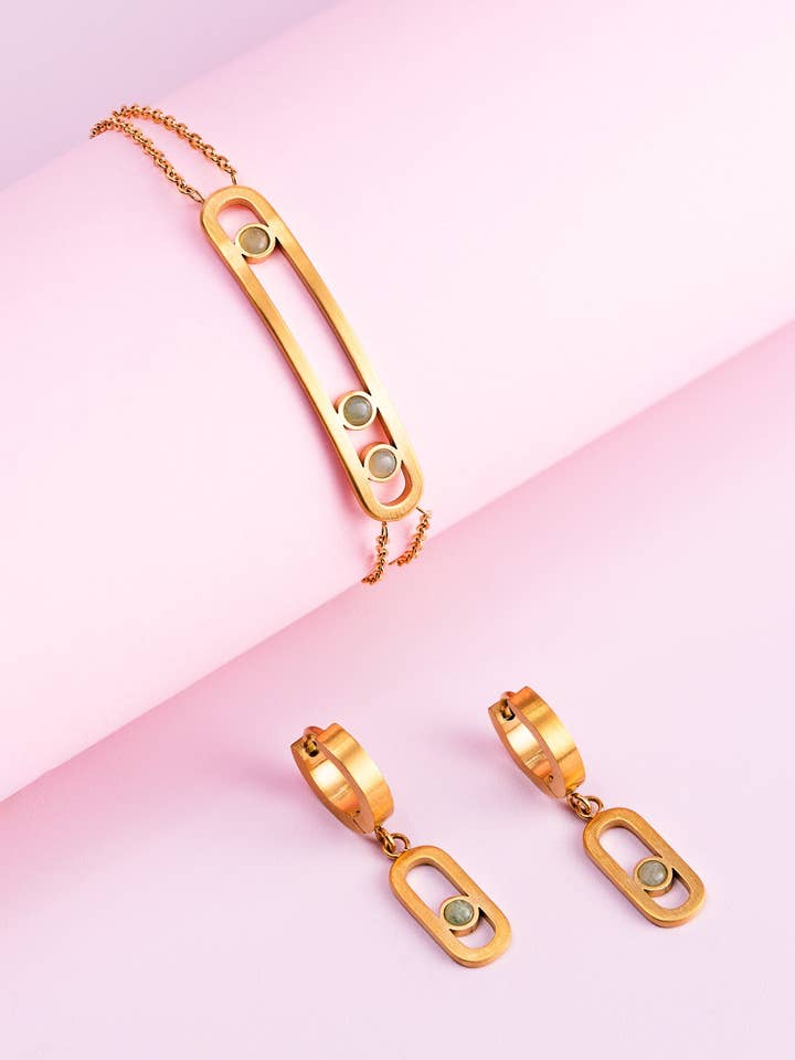 Armband en oorbellen met groene aventurijnsteen pour la vente par Didyma