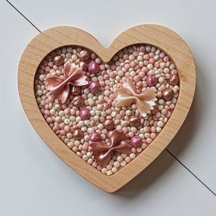Mini-Herz-Sinnes-Spieltablett für den Großhandel von Carved Together Co