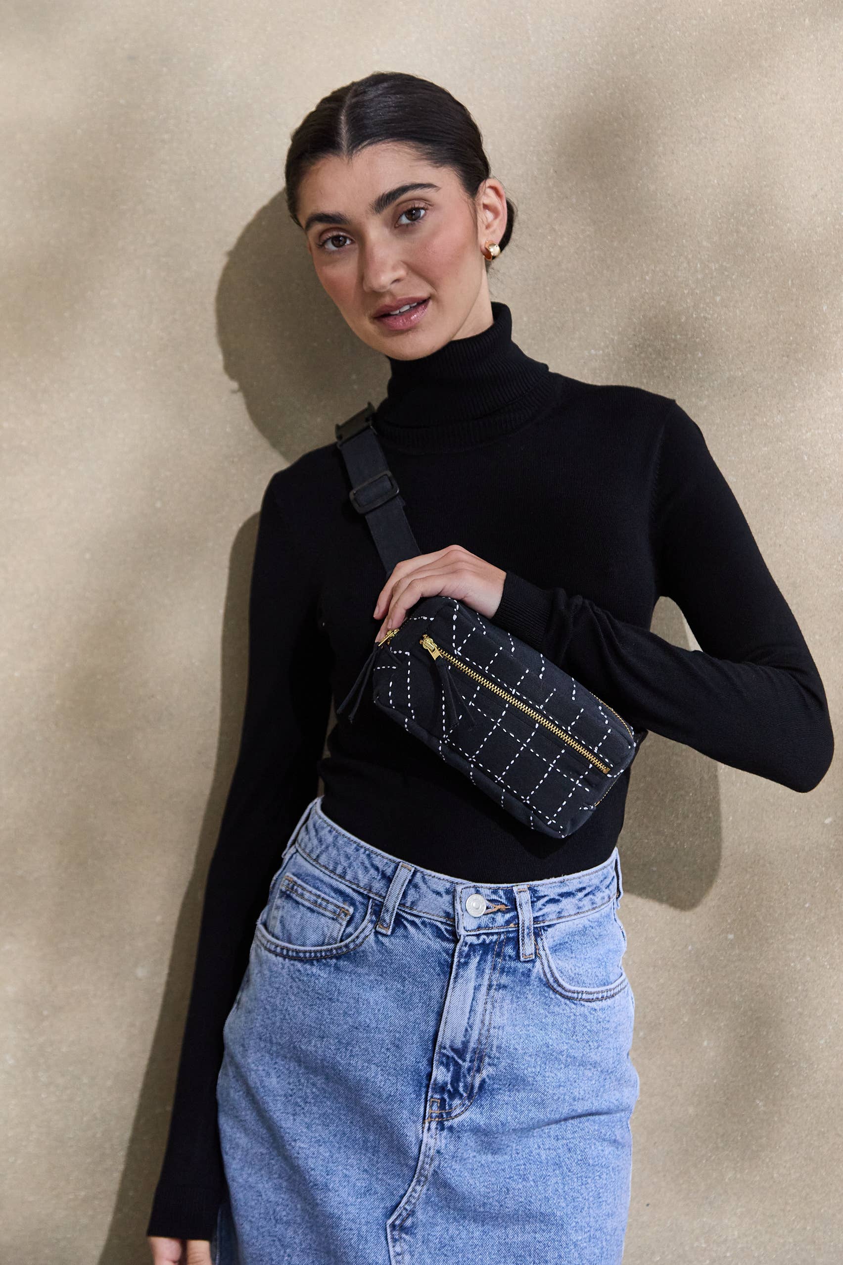 Anchal - Wholesale Belt Bag - Women's - Kantha Crossbody Belt Bag1