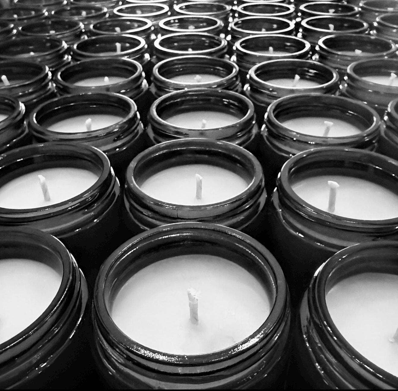 MLTD Candle Co. - Vente Bougie en bocal - Bougie en soja Mahogany + Teck : Parfum de Mahogany, Chêne, Musc5