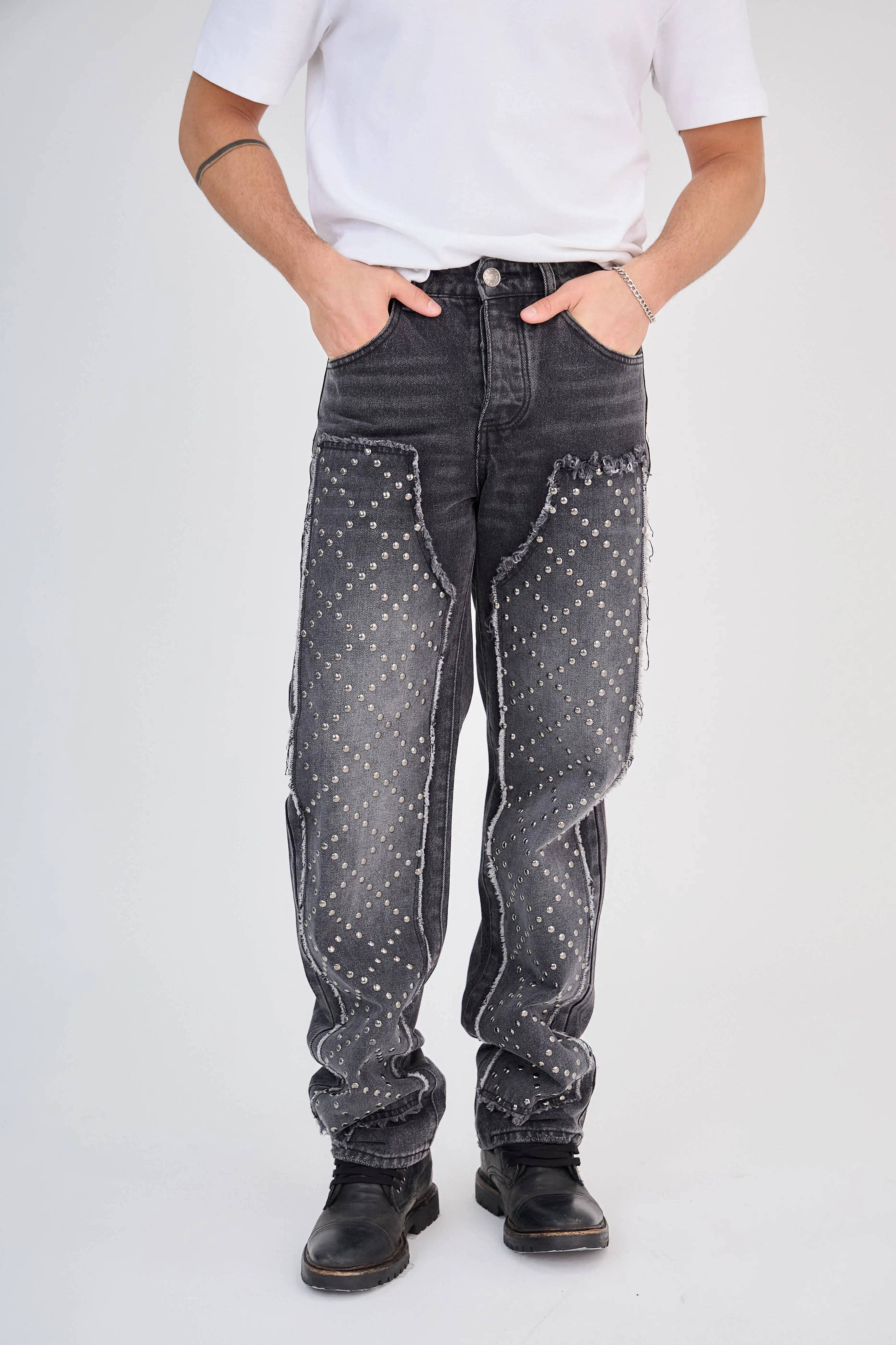 TOP MONDAY - Wholesale Jeans - Men's - Jean Straight Studded Black Gray Medium Wash5