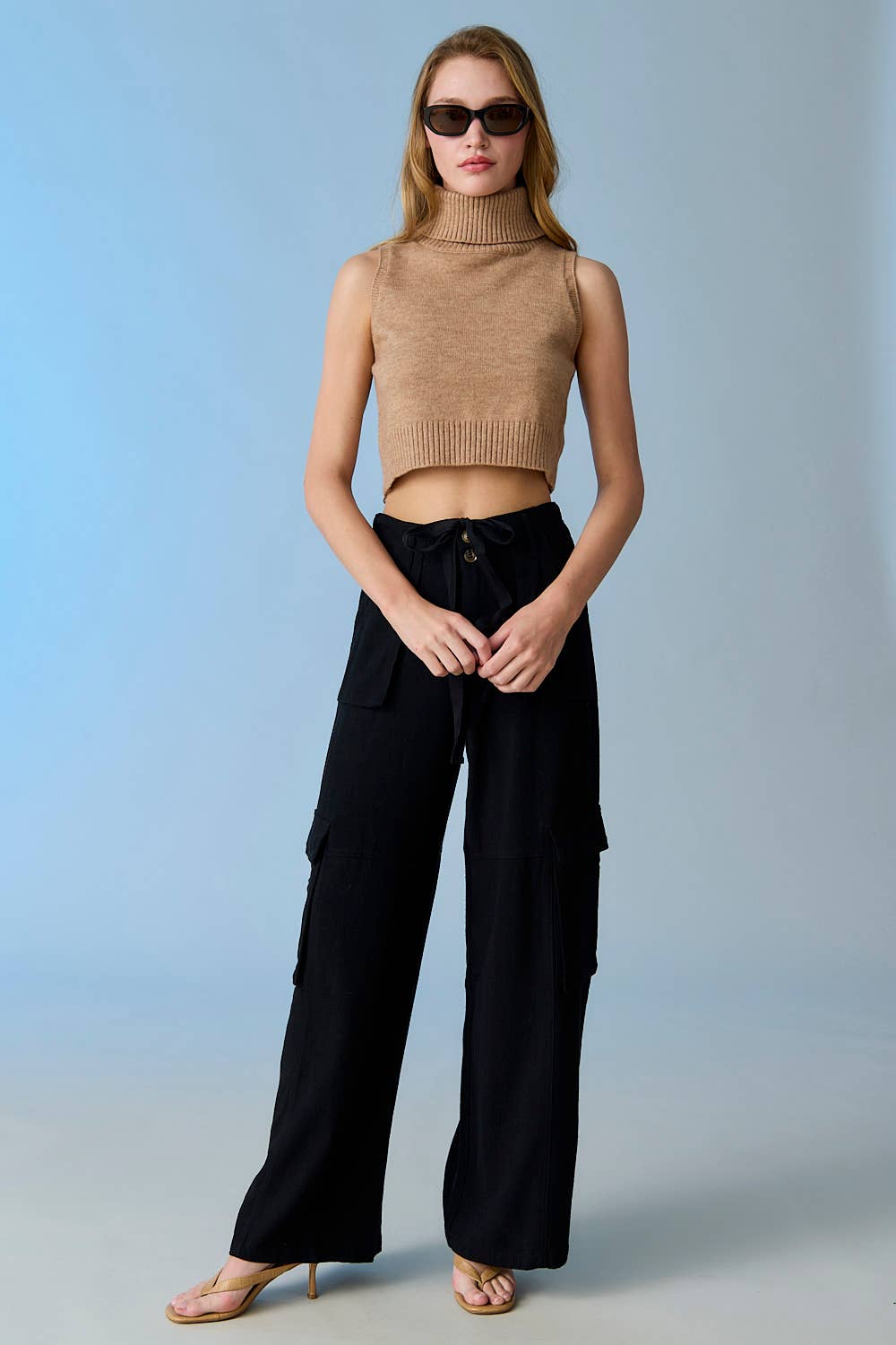 Noir PP17912 - Pantalon utilitaire à jambes larges Maya Relaxed Fit en vente sur Faire21