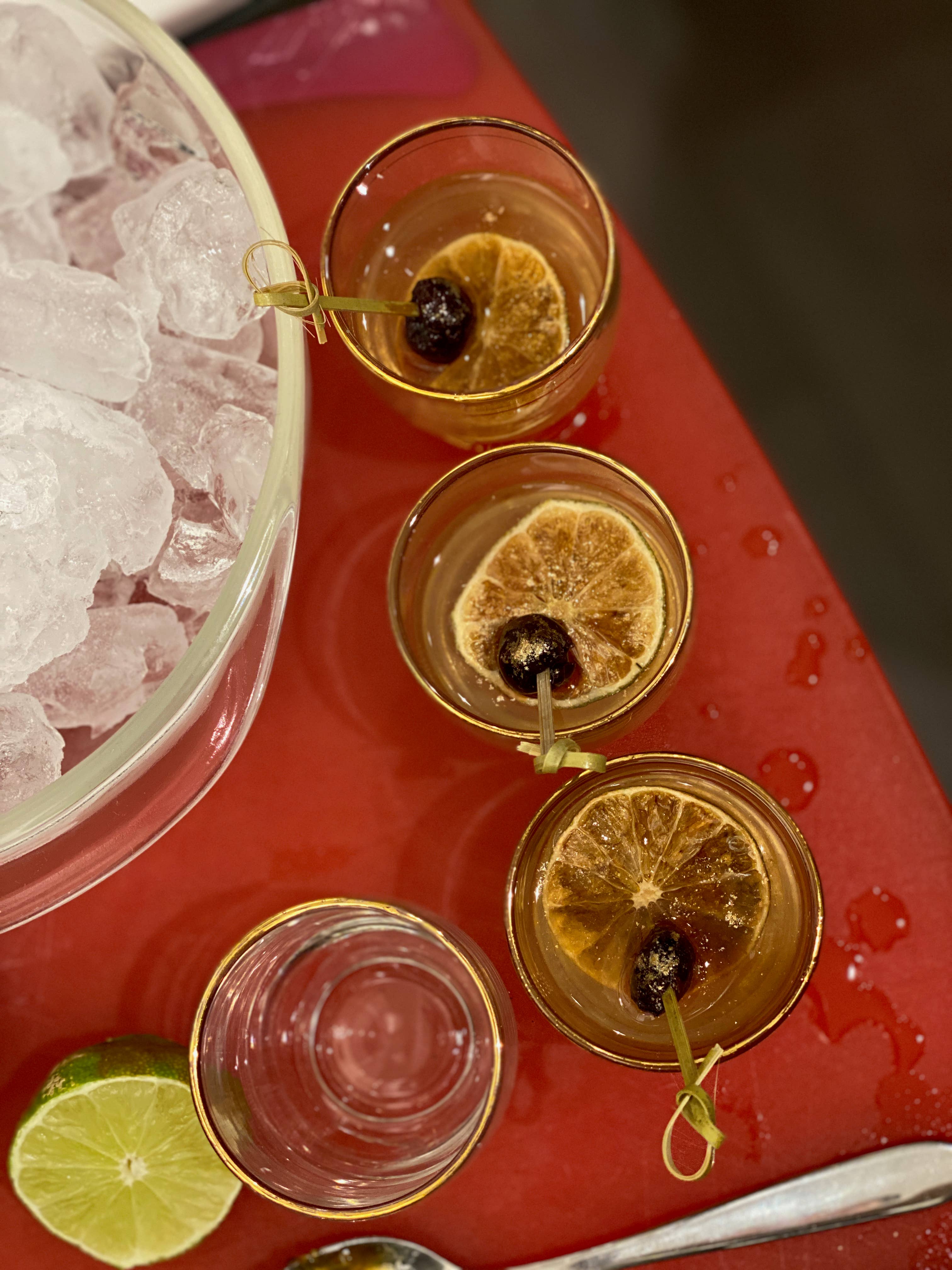 RedCamper - Vendita all'ingrosso Mix/sciroppo per cocktail - Ciliegie da cocktail Bourbon del Cile - 9oz4