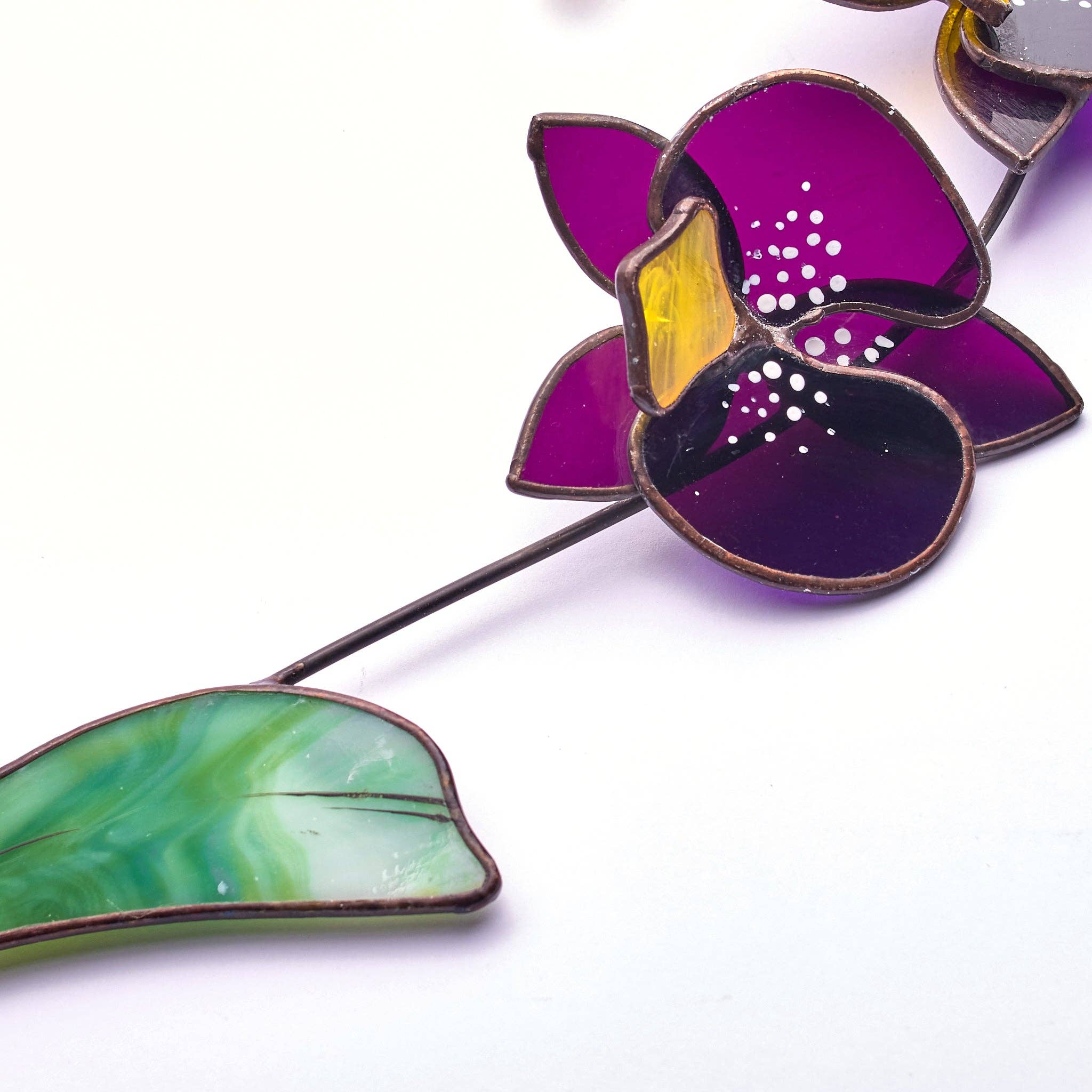 Avalglass - Wholesale Decorative Tabletop Object - Dark Purple Orchid Stained Glass Tabletop3