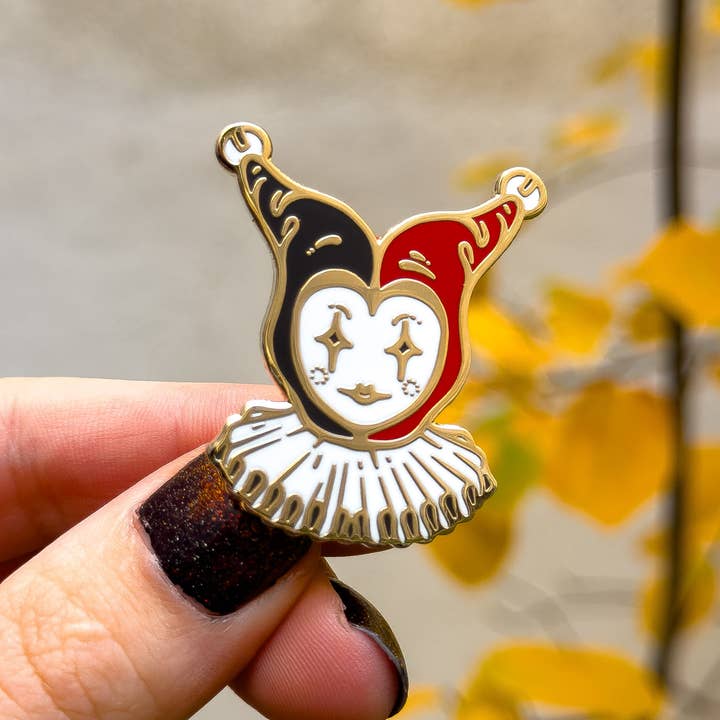Kabujiro - Wholesale Lapel Pin/Button - Jester – Metamorkid x Kabujiro Enamel Pin1