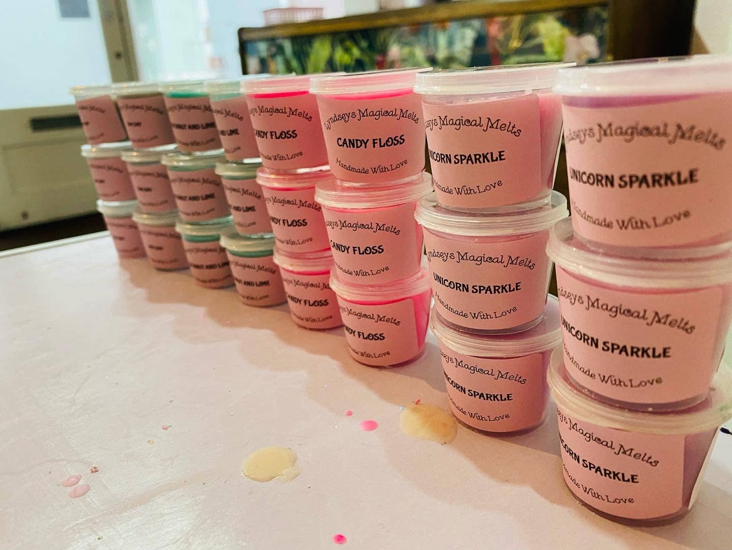 Lyndseys Magical Melts – Cera sólida por atacado – Potes de cera mini de 1 oz3