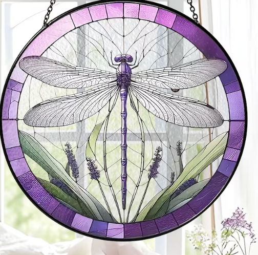 NVC Ecommerce LLC – Engroshandel Solfanger – Purple Dragonfly Glasmaleri solfanger med lavendelblomster0