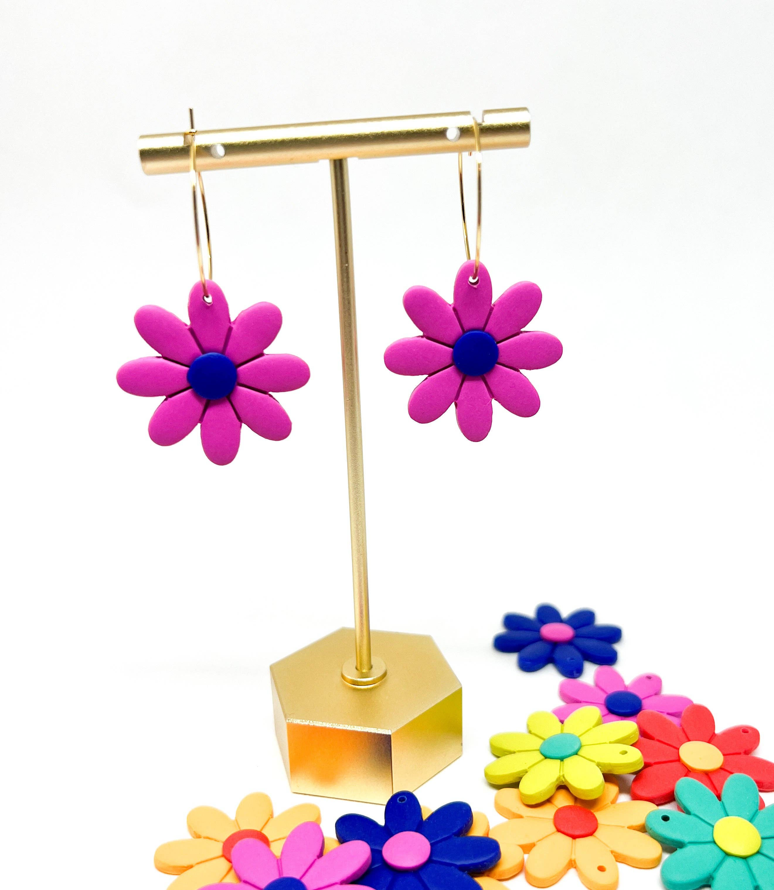 Hillside Studio - Wholesale Dangle Earrings - Daisy Dangles1