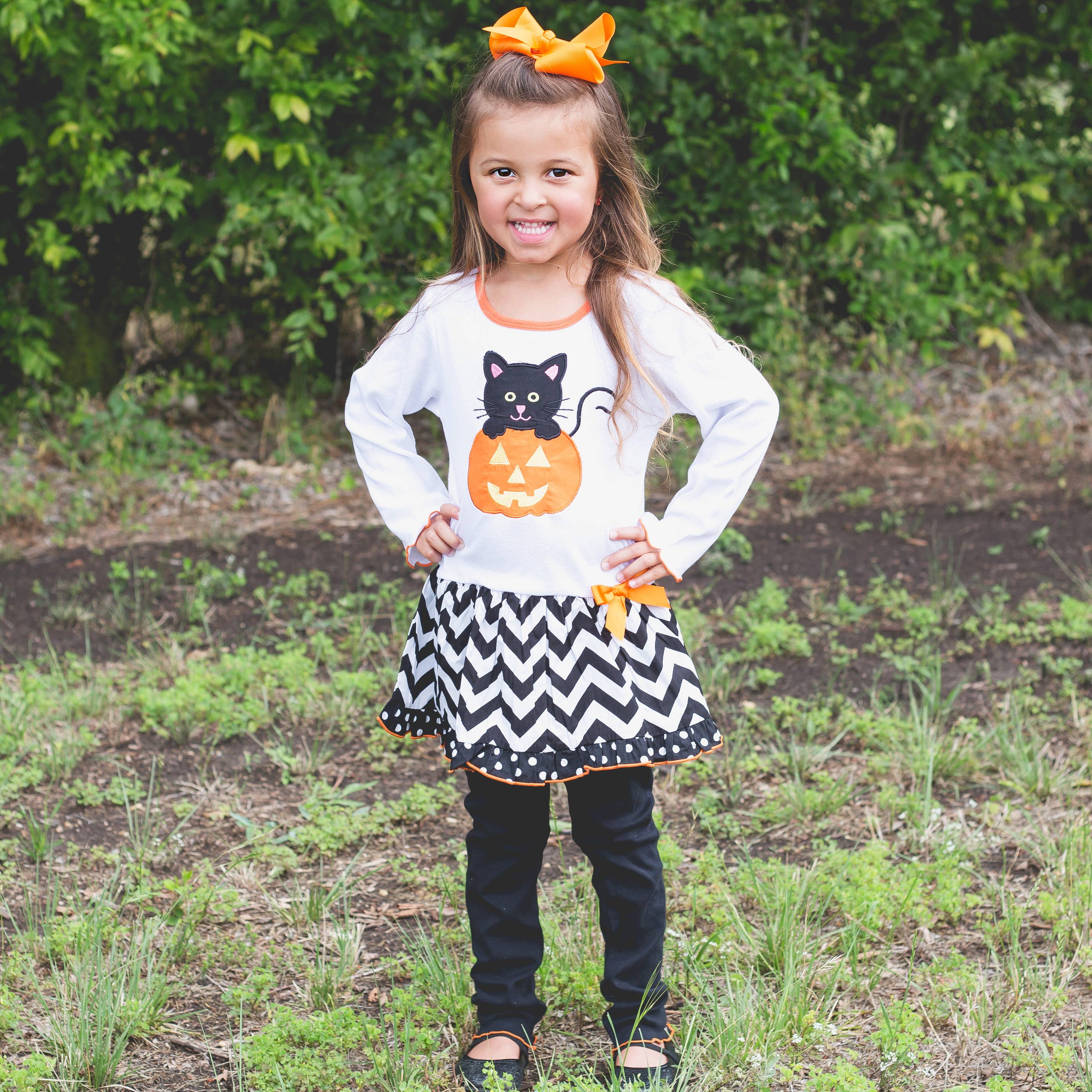 AnnLoren - Vendita all'ingrosso Completo top e leggings - Bambini - Abbigliamento di Halloween per bambine Set tunica zucca e gatto nero taglia 7/85