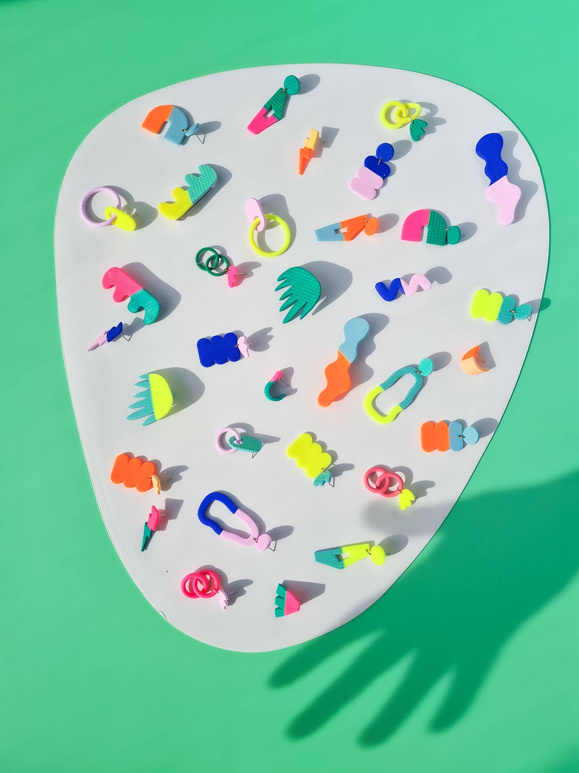 Mono - Wholesale Dangle Earrings - Handmade Polymer Neon Earrings, 1980s NeoMemphis7