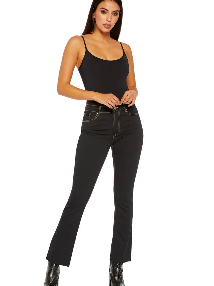 Raya Beskuren Utsvängd Jeans Svart Denim för wholesale av GJG Denim