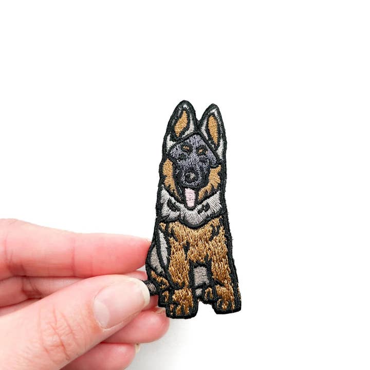 Field Trip Threads - Wholesale Patch - German Shepherd Embroidered Iron On Patch Pet Lover Police