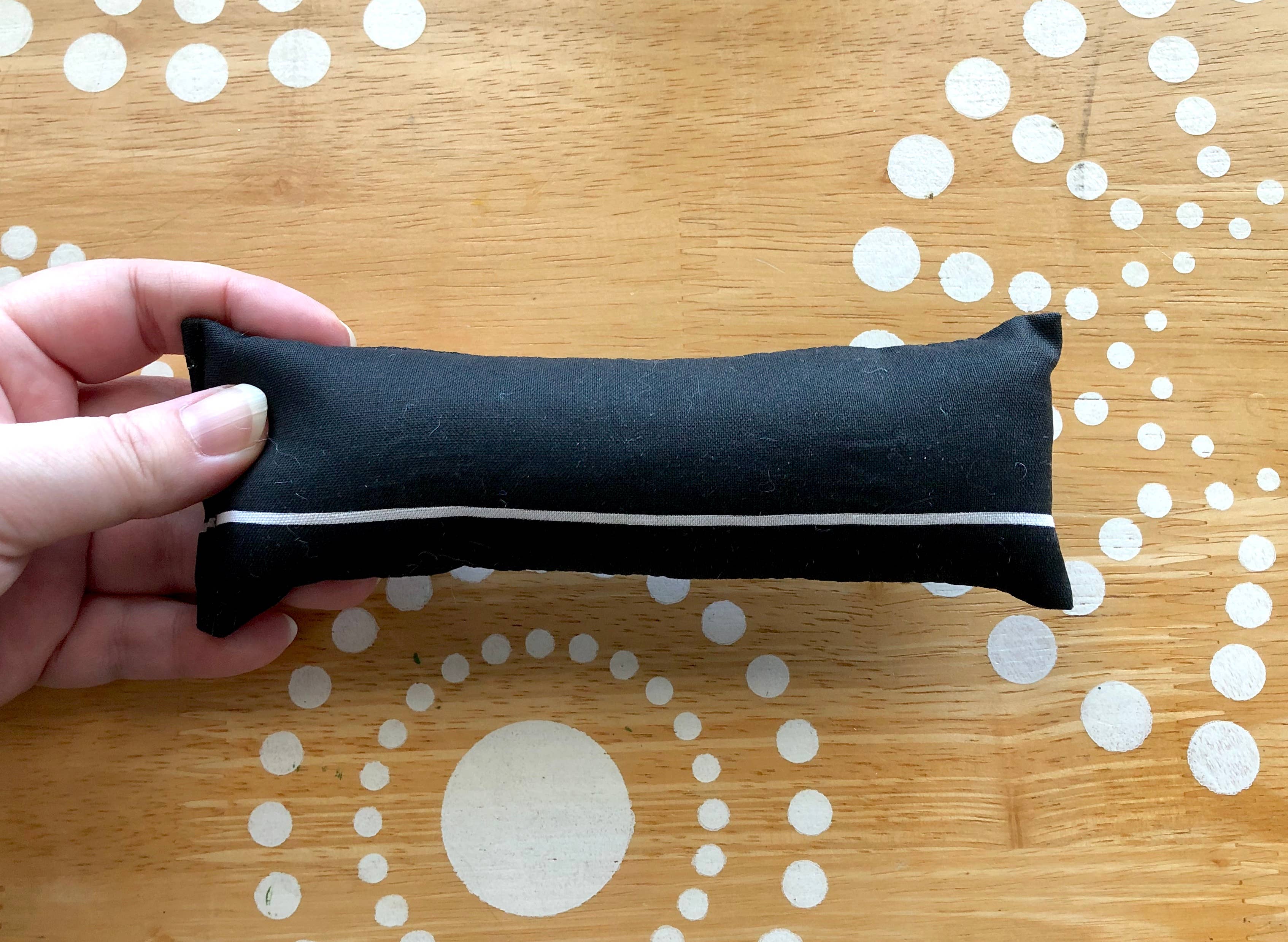 Jaycat Designs - Wholesale Pet toy – Cat - Cat Kicker - Pride Rainbow Heart Love2