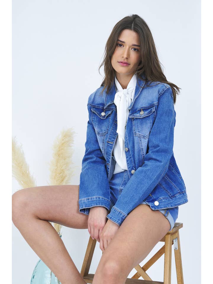 VAQUEROS AZULES Chaqueta de mezclilla regular fit 'Mariette' de venta al por mayor en Faire1