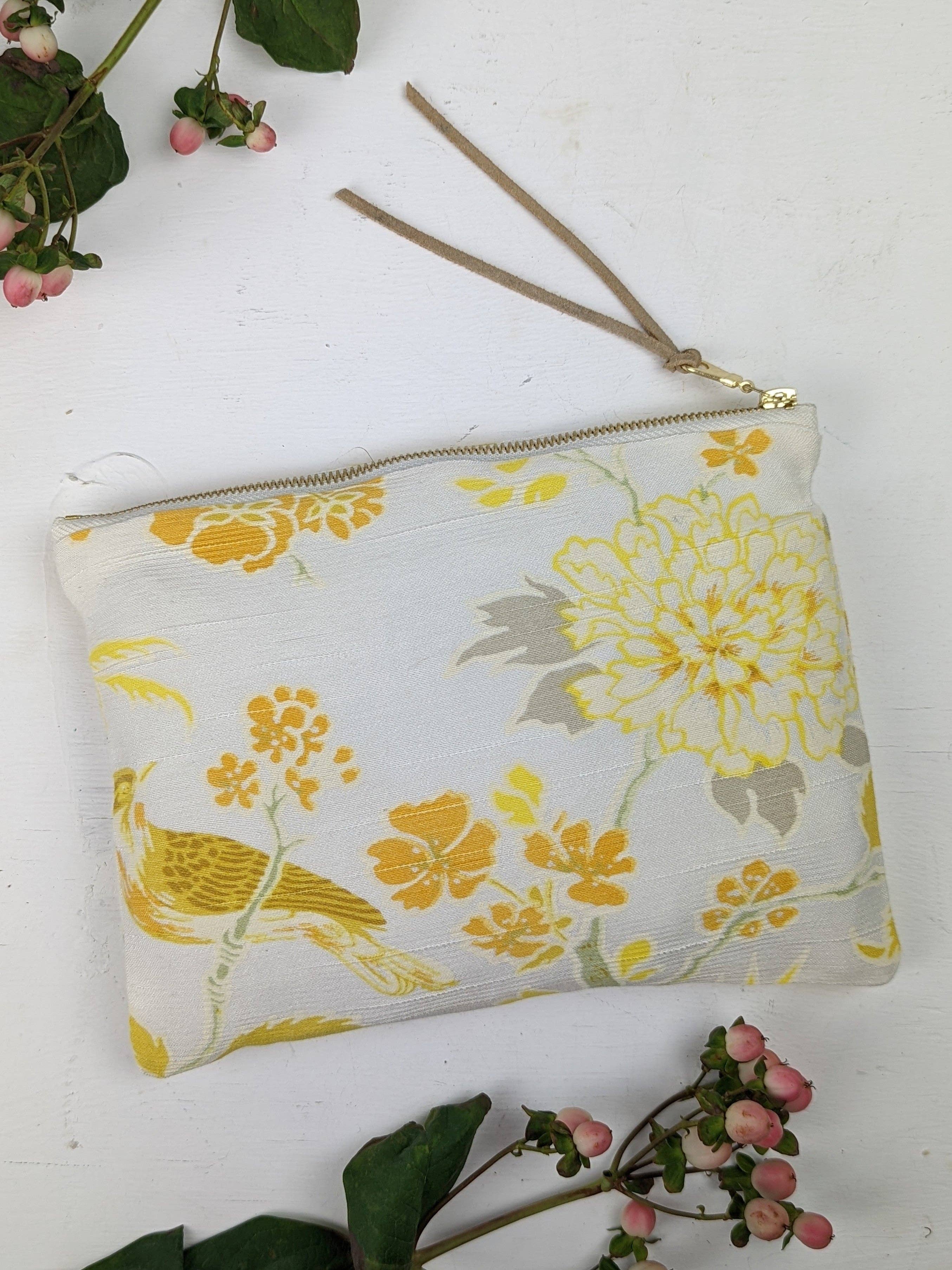Latest Designer Flower Resin Clutch with Unique Pattern Handmade Clutch Bag,  Mobile Hand Clutch Handbag Hand