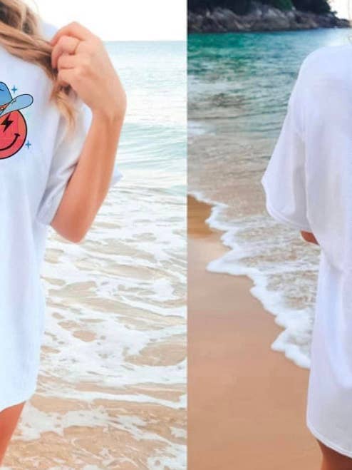 T-Shirt „Party in den USA“ für den Großhandel von Trendy Threads Designs LLC