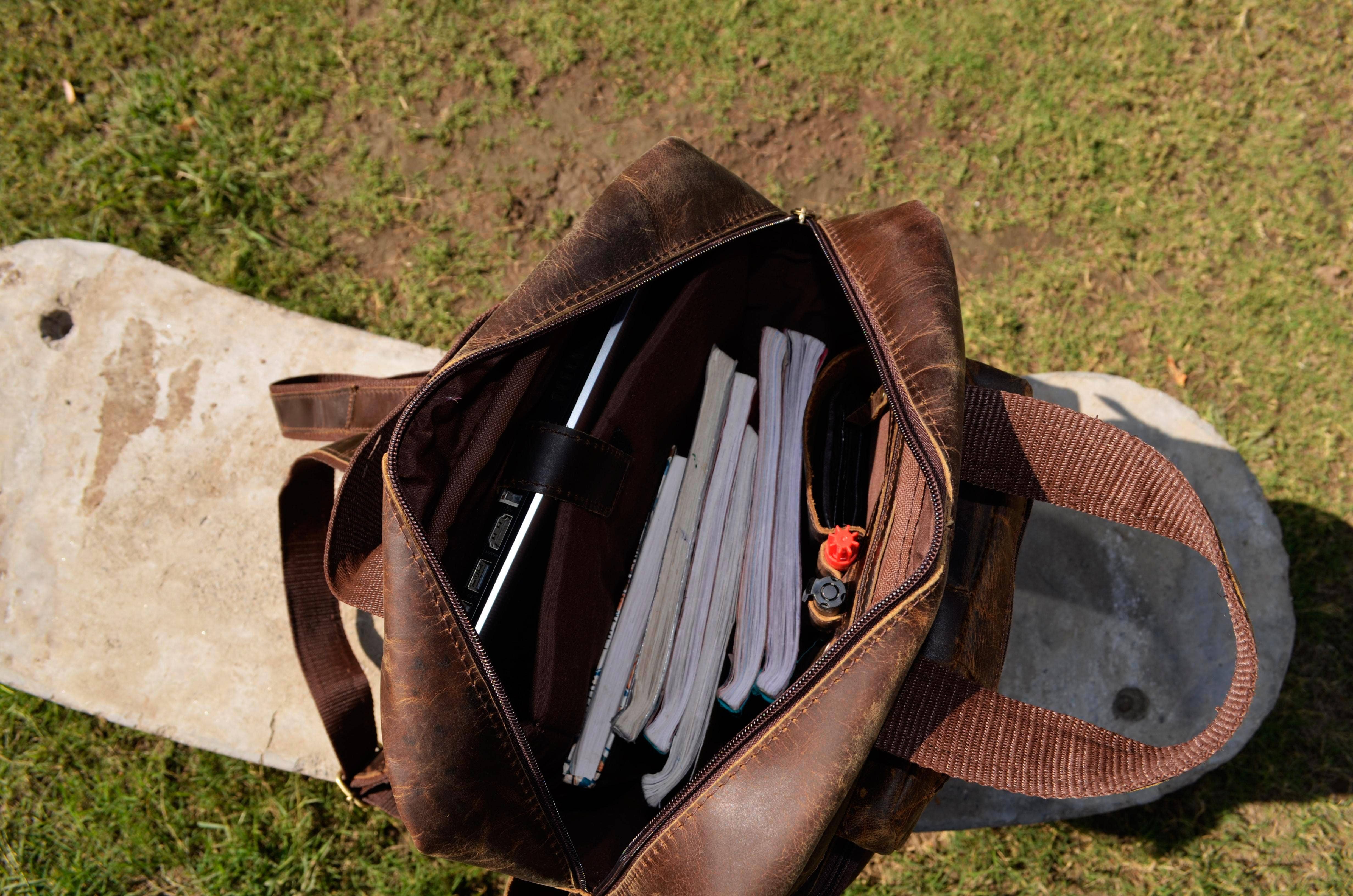 Billion Brothers - Wholesale Backpack - Unisex - Leather Backpack Rucksack Laptop Daypack Everyday Bag 7