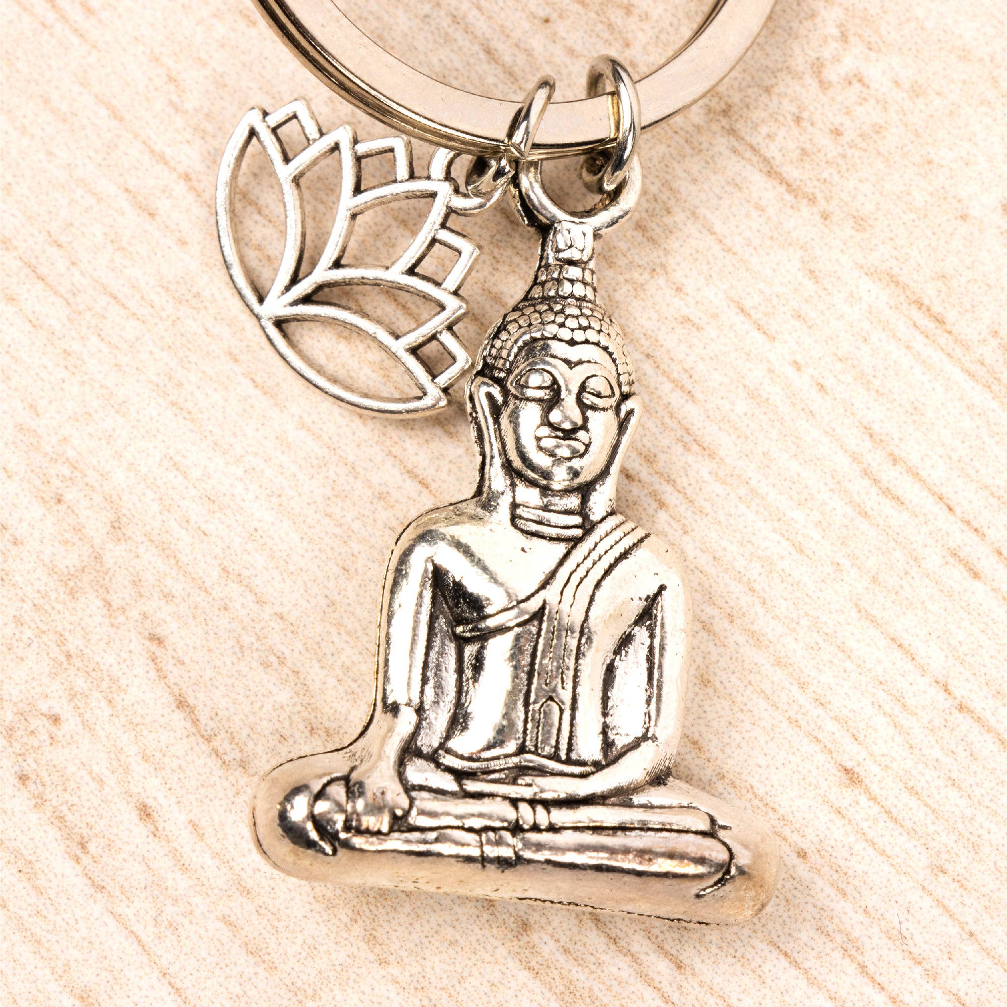 Myga - Wholesale Sleutelhanger - Uniseks - Sleutelhanger met beschermend talisman en heldere kwarts11