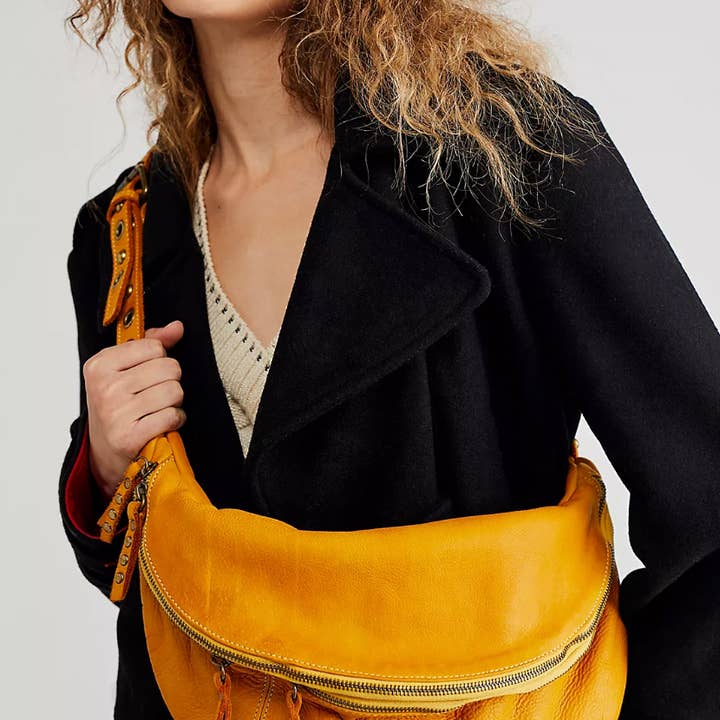 Bolsa Nova Handbags - Wholesale Crossbody Bag - Women's - Bella Large Leather Sling Bag7