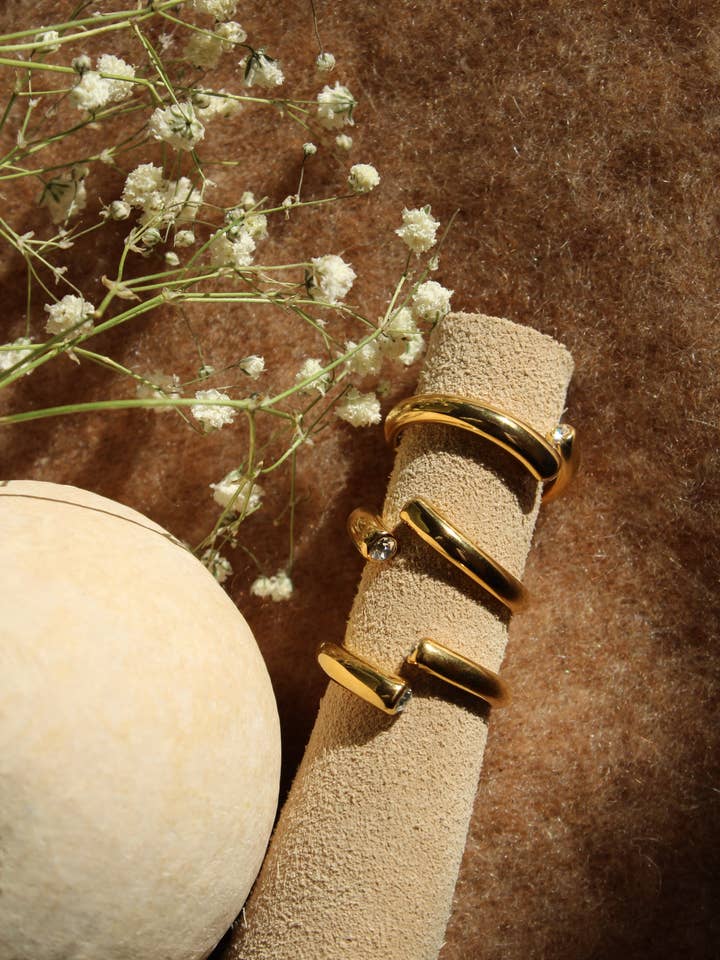 Anello Tima per la vendita all'ingrosso da parte di 24th & Gold