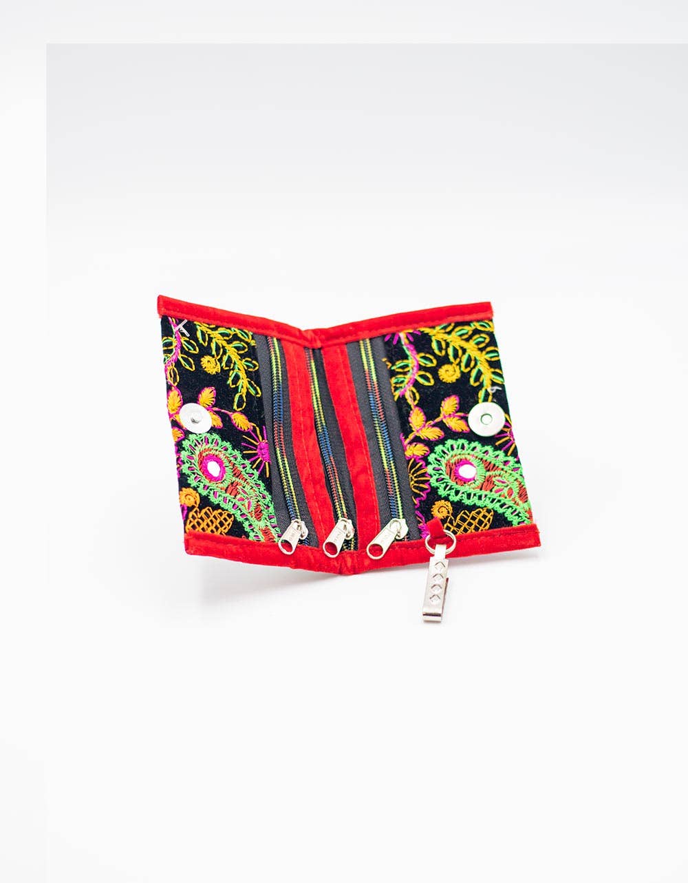 Kimago Look – Carteira - Unissexo por atacado – Carteira étnica bordada à mão Kimago – design único e funcionalidade3