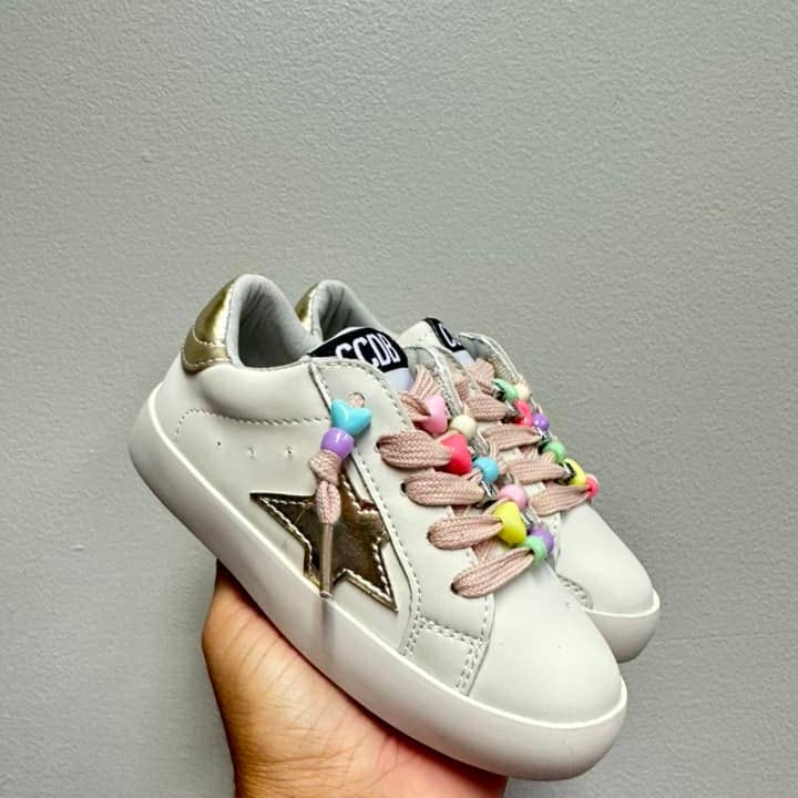 Torn and Trendy - Wholesale Lifestyle Sneakers - Kids - Cheetah Star Sneakers Hot Pink Laces Women’s 9