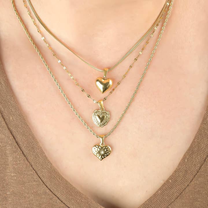 Blueyejewelry - Venta al por mayor Collares con colgantes/abalorios - Collar de corazón dorado - Colgante de corazón sin deslustre3